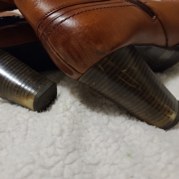 Clarks Brown Leather Dress Boots - Picture 8 of 10